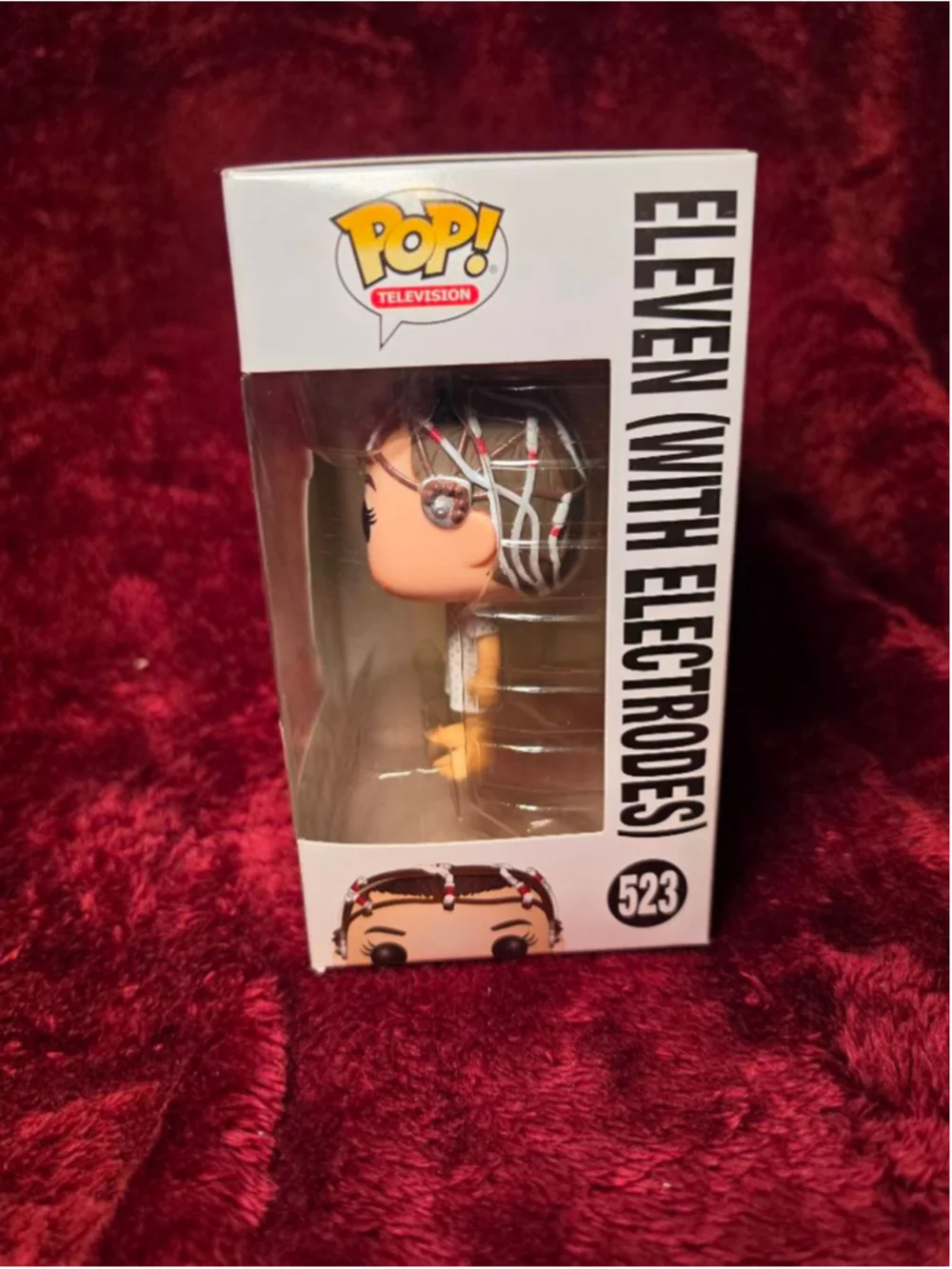 EXCLUSIVE Funko Pop! #523 Stranger Things Eleven with Electrodes Action Figure